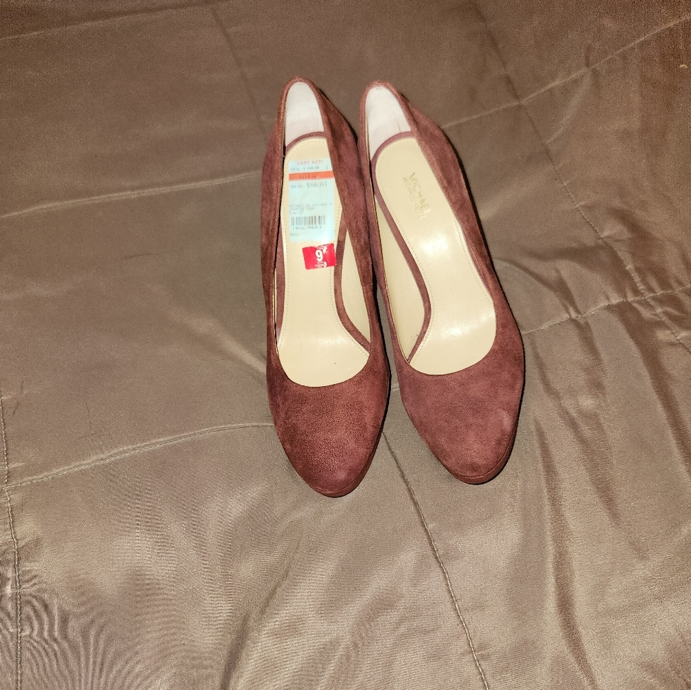 Michael Kors Suede Wine Colored Platform Heels Size 9